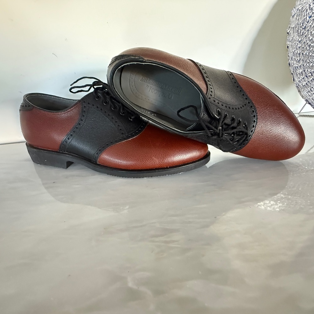 FootJoy Men’s Dress-Walkers Two Toned Oxford Dress Shoes Size 9B - Picture 6 of 17